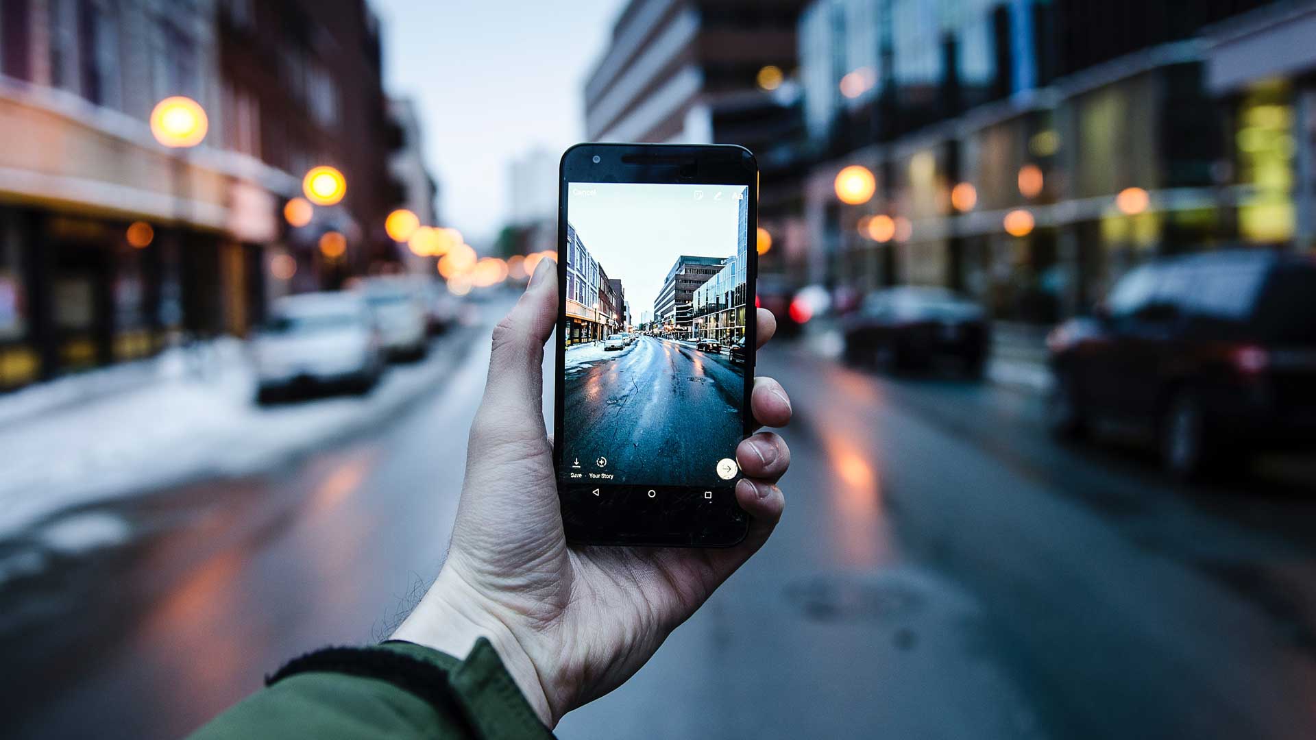 Important-Tips-for-Purchasing-a-Mobile-Phone-on-Expertview