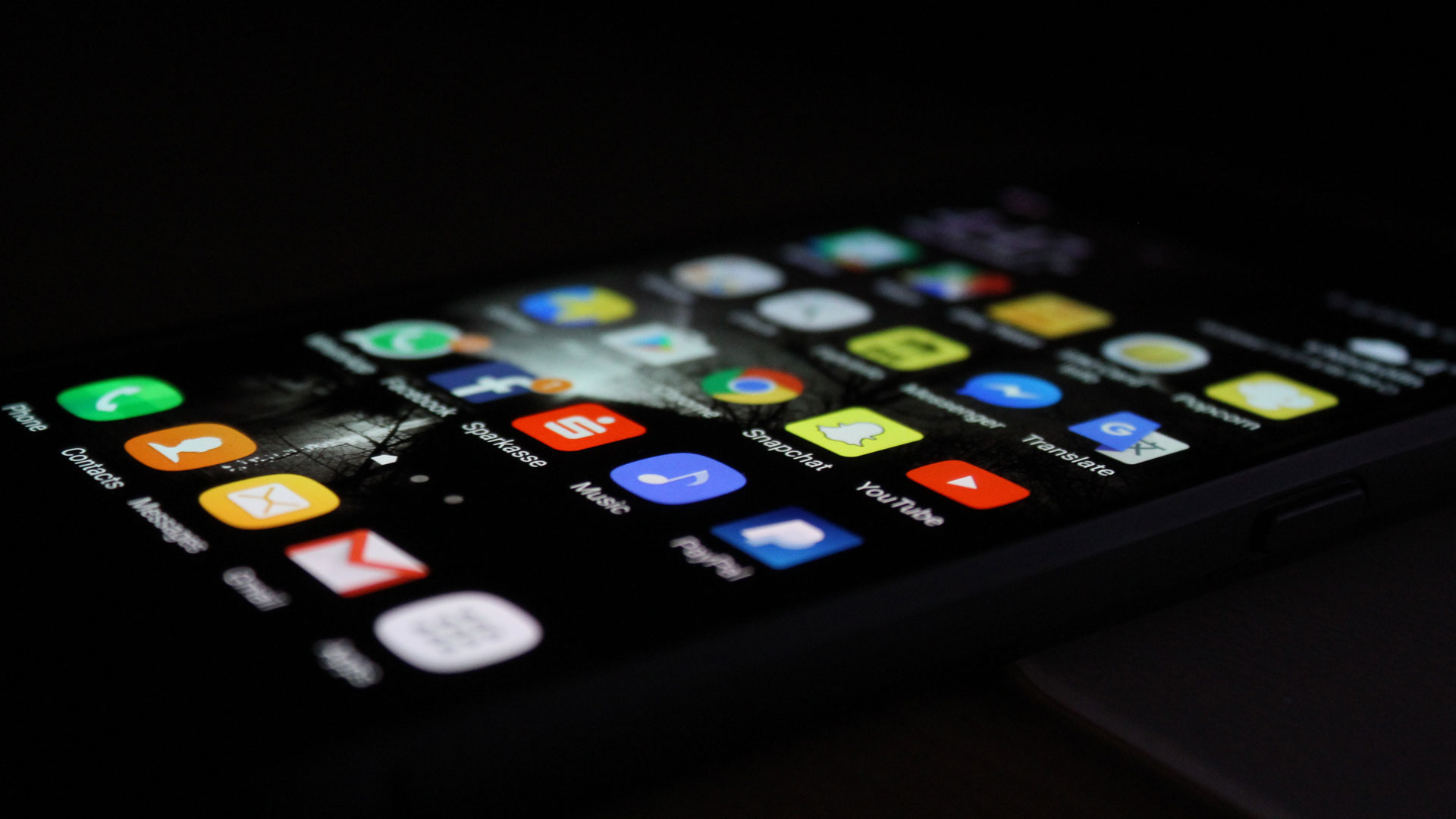 Make-Your-Android-Less-Annoying-on-expertview