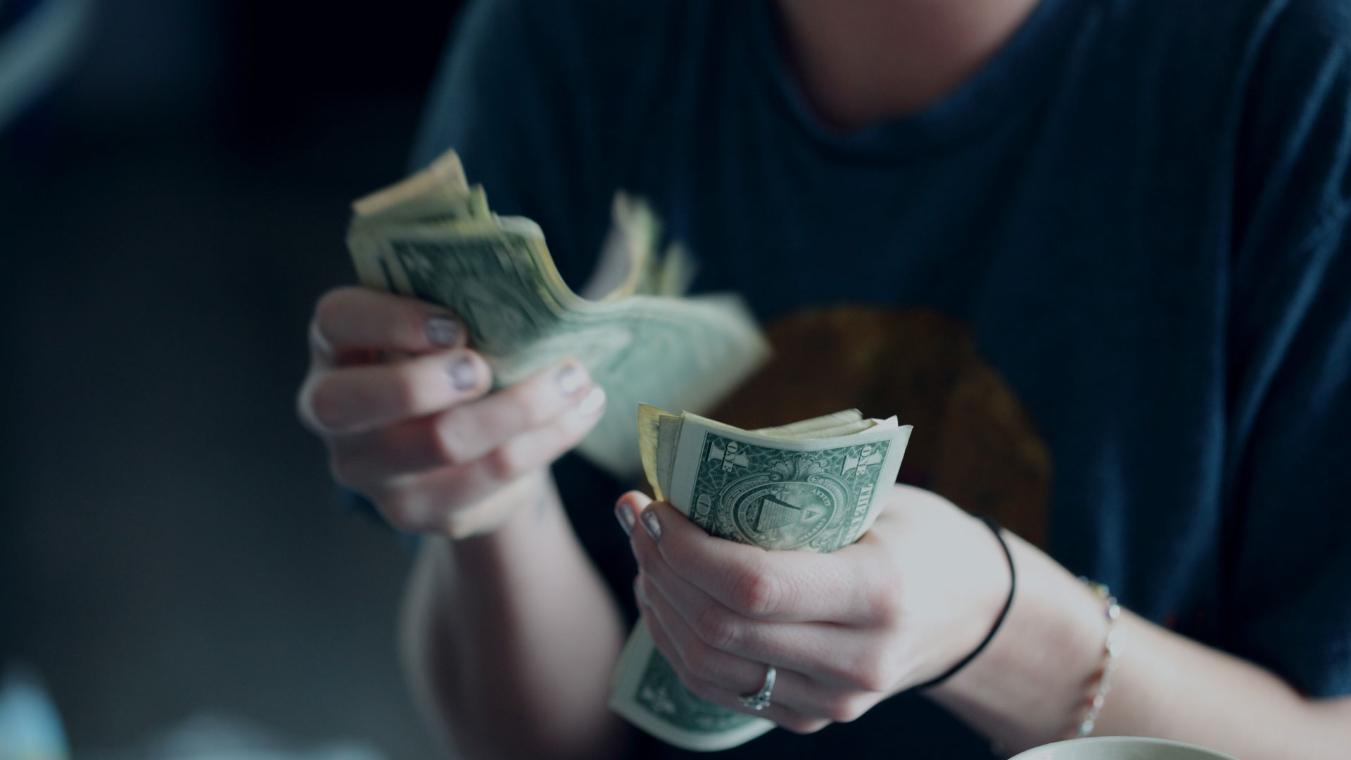 What-You-Should-Know-About-a-High-Yield-Savings-Account-on-expertview-online
