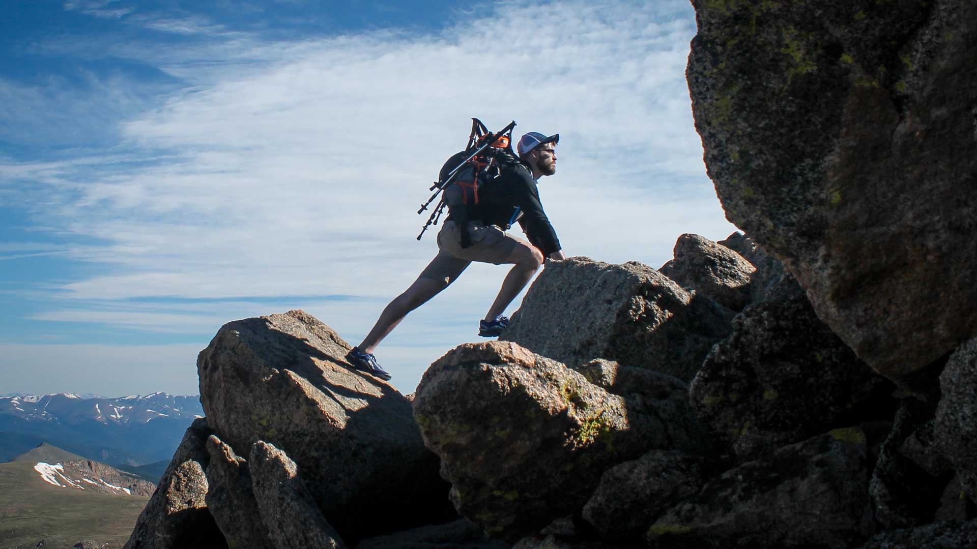 Know-About-Trekking-Pole-While-Hiking-on-ExpertView