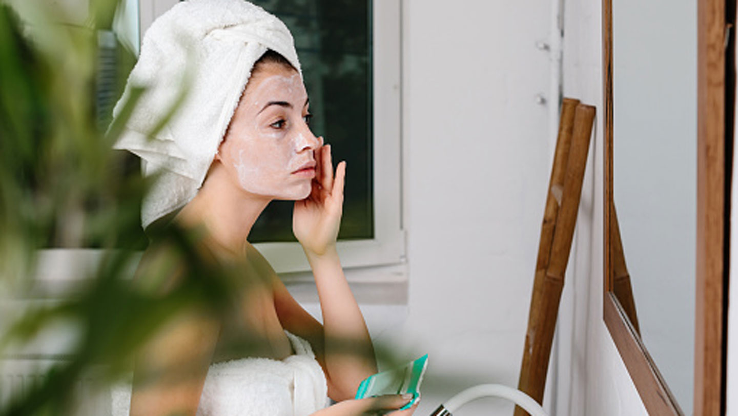 Sheet-Masking-The-Ultimate-Activity-in-This-Lockdown-on-expertview-online
