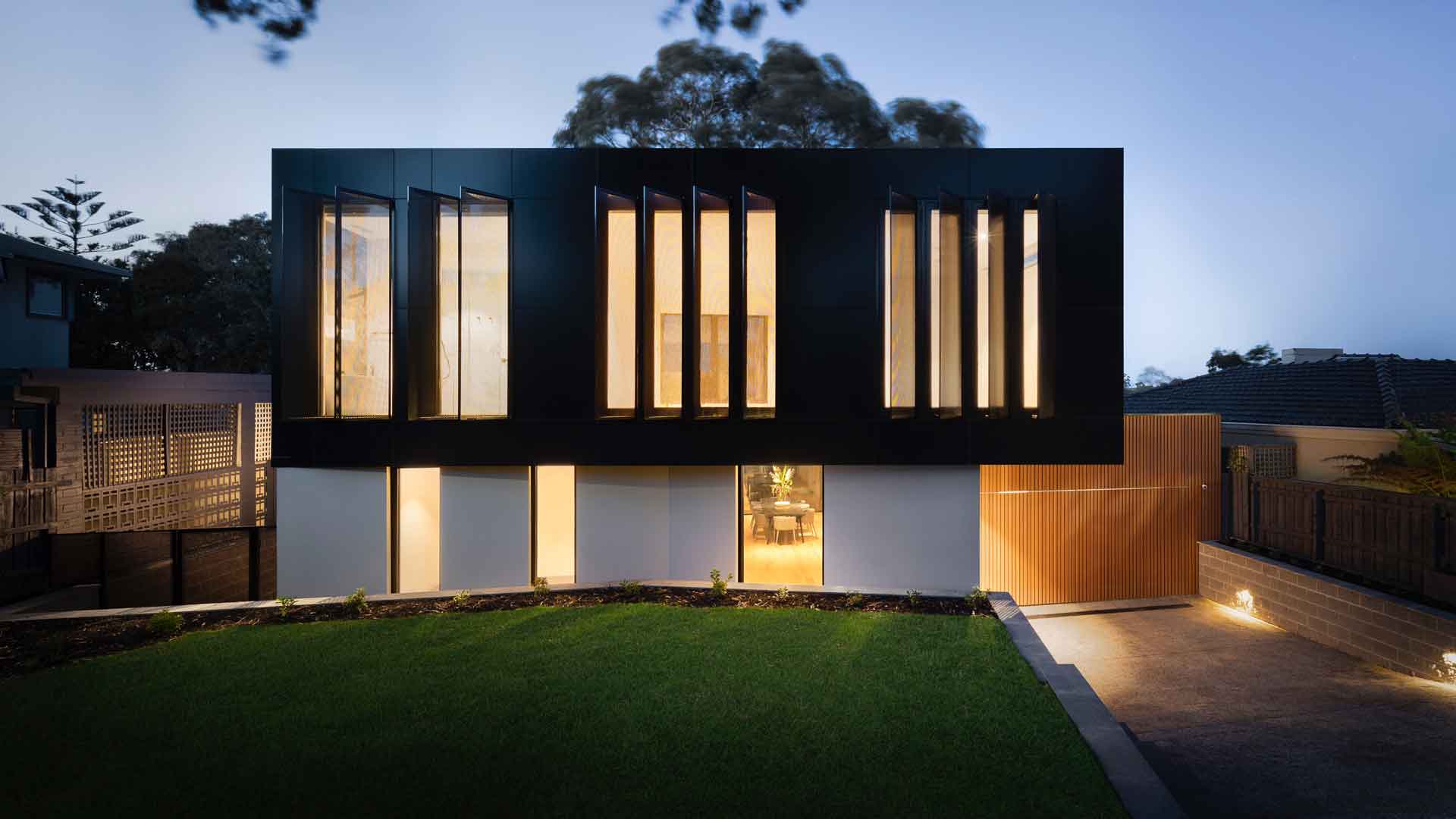 Things-to-Know-About-A-Smart-Home-When-Power-Outages-On ExpertViewOnline