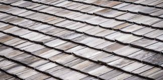 Choosing-The-Right-Roofing-Material-Pros-And-Cons-Unveiled-on-expertview